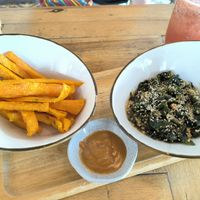 Batata y wakame vegano at Ikaro Cafe in Santa Marta