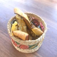 Tasty plantain chips (crisps) that accompany the salad. at Ikaro Cafe in Santa Marta