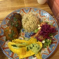 Plato mexicano   at Flor de Loto in Cali