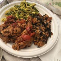 Tofu con menta e zucchine, tempeh e altre cose buonissime at La Gastronomia Veg in Turin