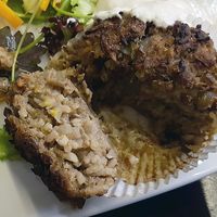 Lentil muffins with sweet potato puree (main course) - detail at Mariposa in Nuremberg