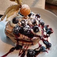 Blueberry pancakes at Geh Veg in Berlin