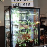 DEco at Geh Veg in Berlin