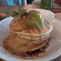 Applesauce pancakes at Geh Veg in Berlin