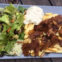 Gyros teller at Valladares in Berlin