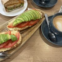Tostada with avocado, hummus and tomatoes; sandwich with tofu and peppers  at Bohemian Lane in Bilbao