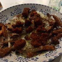 Papas estilo Ojú con queso y chori at El Oju in Granada