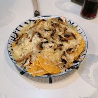 Golden nachos at El Oju in Granada