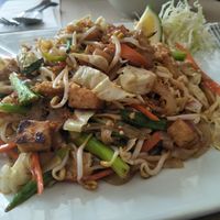Pad Thai at Thai Basil in Boracay