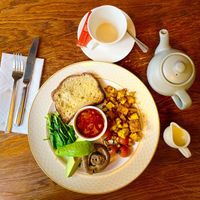 Vegan Garden Breakfast with Tea £13.55  at The Cosy Club in Leicester