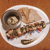 Sluvaki   at 8ablish Cafe in Tokyo