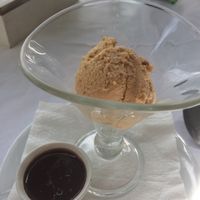 Helado vegano de turrón at Casa Chema in Oviedo