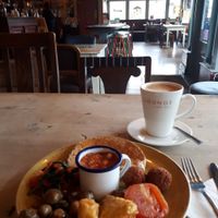 Vegan breakfast: falafel, hashbrowns,  mushrooms, beans and toast at Lounges - Rivo Lounge in Chippenham