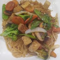 Vegan pan fried noodles with tofu at Clay Pot in Waco