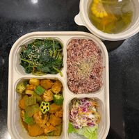 2.健康套餐Healthy Set Meal: RM25 

b) 有机天贝苦瓜金瓜 Stir Fry Organic Tempeh with Pumpkin and Bitter Gourd
*Set meal comes also with a Vege ( stir-fry green vege), at Green Bamboo Organic Shop in Kuala Lumpur