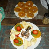 Cinnamon oranges and fruit with chocolate cream at Marrakech Henna Art Cafe in Marrakech