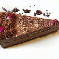 Delicious!! Raw vegan chocolate cake at Mantra Raw in Milan