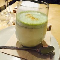 matcha almond milk at Mantra Raw in Milan