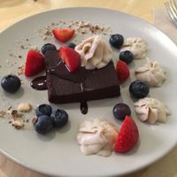 brawnie at Mantra Raw in Milan