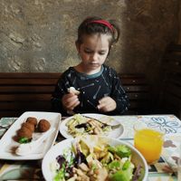 My 5 years old boy not liking the food at VEGA - Luna in Madrid