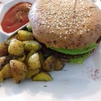 Vegana hamburguesa  at Rushi Comida Sana in Manizales