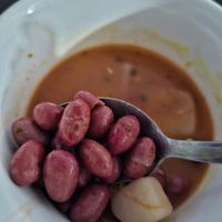 Deliciosos frijoles con papa, tenían mucho sabor. at Govinda's - Parque Berrio in Medellin