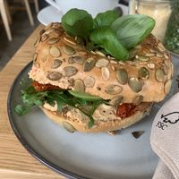 Vegan bagel with avocado, rucola and chili mouse  at Coffee Pirates in Essen