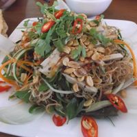 Noodles with spicy veggies at Tam Thien in Qui Nhon