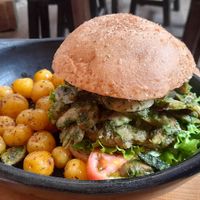 Hamburguesa Kingston at Nativa in Bogota