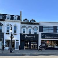 Outsidee  at Beechwood Doughnuts in St Catharines