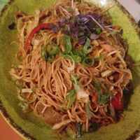 Homemade seitan with noodles and vegetables at Astrid in Malaga