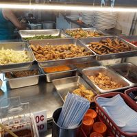 Dishes on display at Ci Wen Vegetarian 慈雲素食 in Northeast Singapore