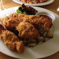 vegan chicken'n' chips baby  at Rizoma in Barcelona