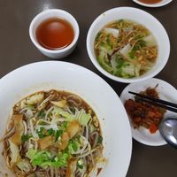 Vegetarian sticky shan noodles at 999 Shan Noodle Shop in Yangon