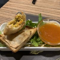 Veggie samosas at Batbat - Carmes in Toulouse