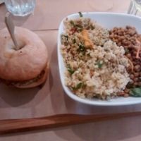 Argentinian burger and a salad mix at AMI in Brussels