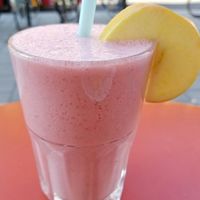 strawberry smoothie at Femtopia in Stockholm