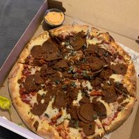 Loaded pizza at Vannucchi Brothers in Hollywood