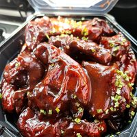 Bbq vegan wings. The sauce is crazy but I'm a sauce gal. Ask for less sauce if you aren't at Vannucchi Brothers in Hollywood