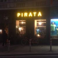 Pirata at night at Pirata in Vienna
