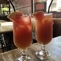 Morning Glory - frisch gepresster Grapefruit- und Orangensaft mit Cranberry  at Roseleaf in Edinburgh