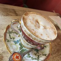 Cappuccino-like Roiboostee mit Hafermilchschaum und diversen Gewürzen   at Roseleaf in Edinburgh