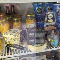 Vegan cheese, yogurt, and butter can be found there, among other things at Andriakon in Andros