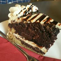 Snickers cake at Holy Kitchen in Heidelberg