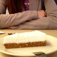 coconut cheese cake at Punto Vegano in Madrid