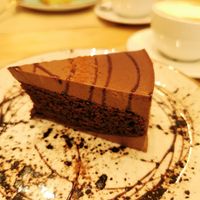 Chocolate cake at Punto Vegano in Madrid