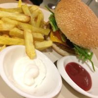 Quinoa burger at Punto Vegano in Madrid