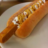 Vegan hot-dog at Punto Vegano in Madrid
