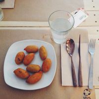 appetizer: veggie croquetas (typical spanish dish) at Punto Vegano in Madrid