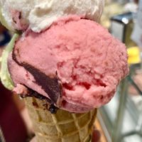 Raspberry chocolate   at Vanilla Gelati Italiani in Milan